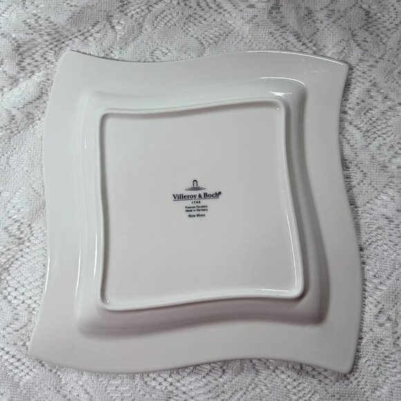 VILLEROY & BOCH “New Wave Caffe” Square Dinner Plate - All White, Rim, Porcelain - Picture 2 of 3